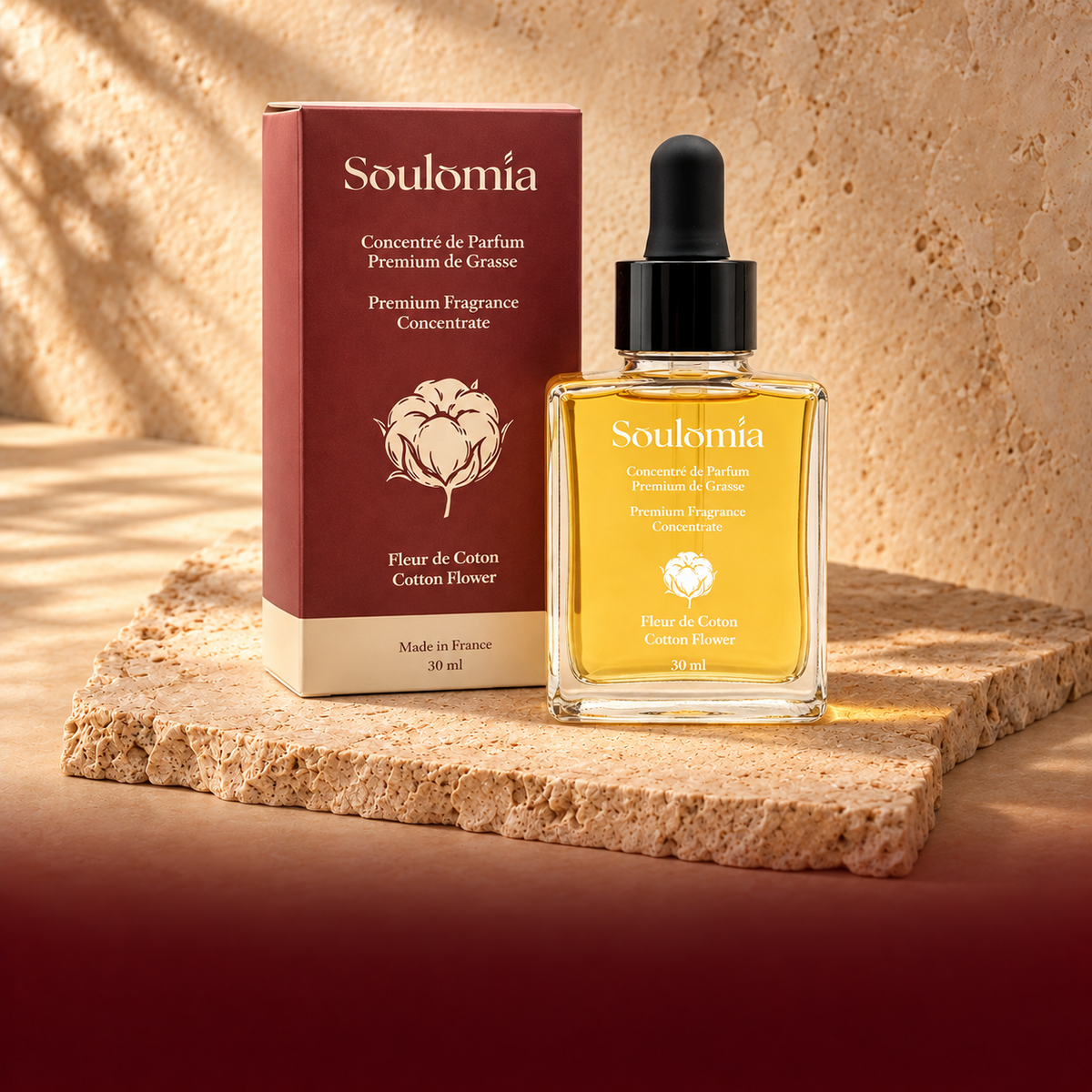 Concentré de parfum Soulomia Fleur de Coton, flacon et étui