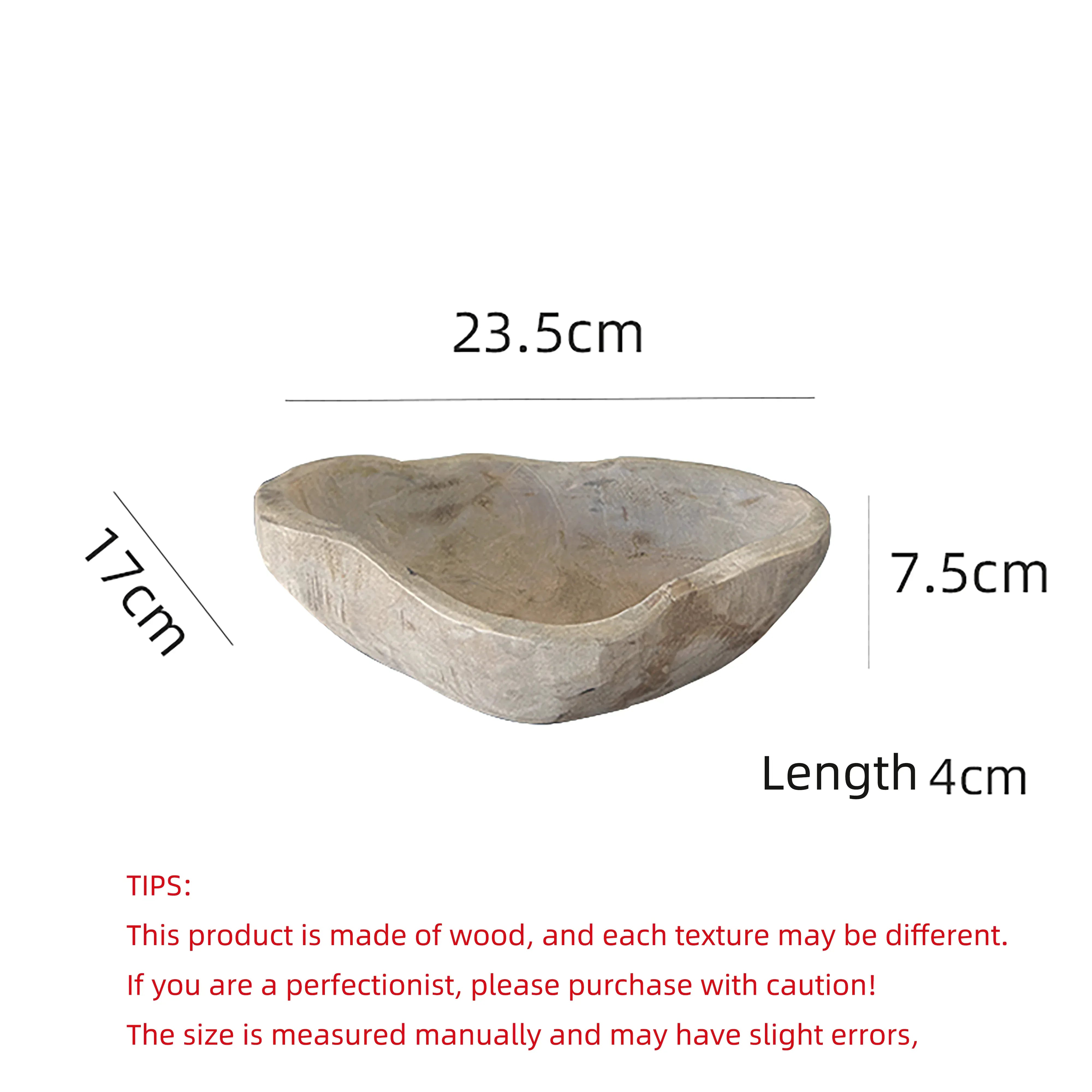 Vase en bois sculpté