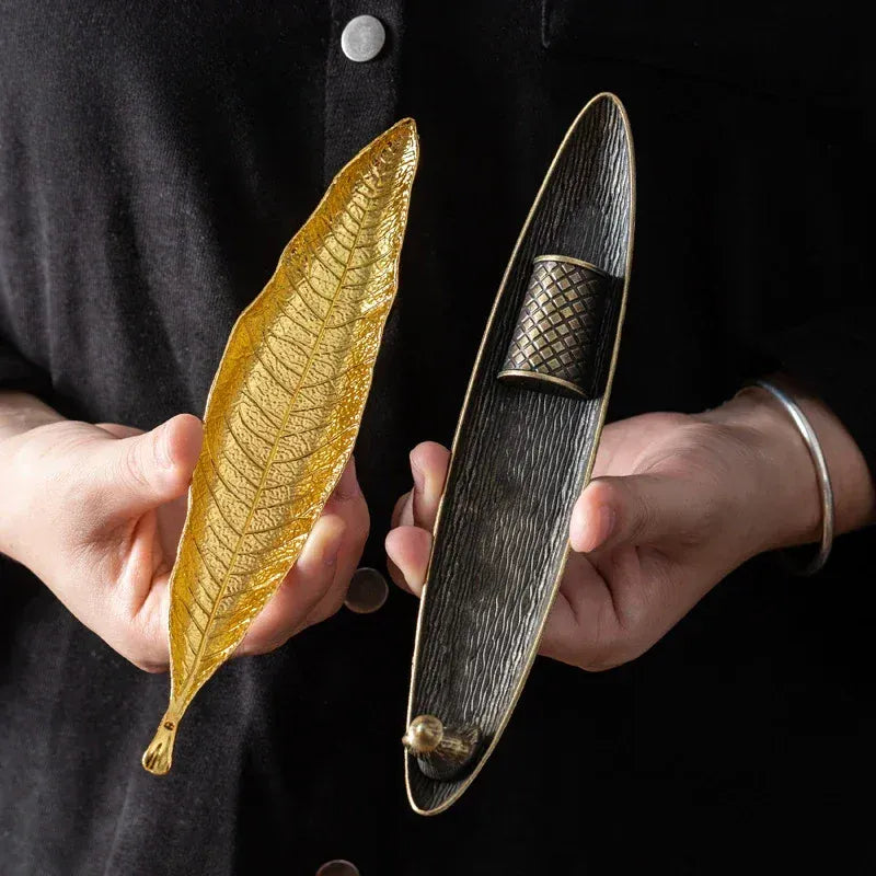 Brûleur d’Encens en Métal – Forme Radeau