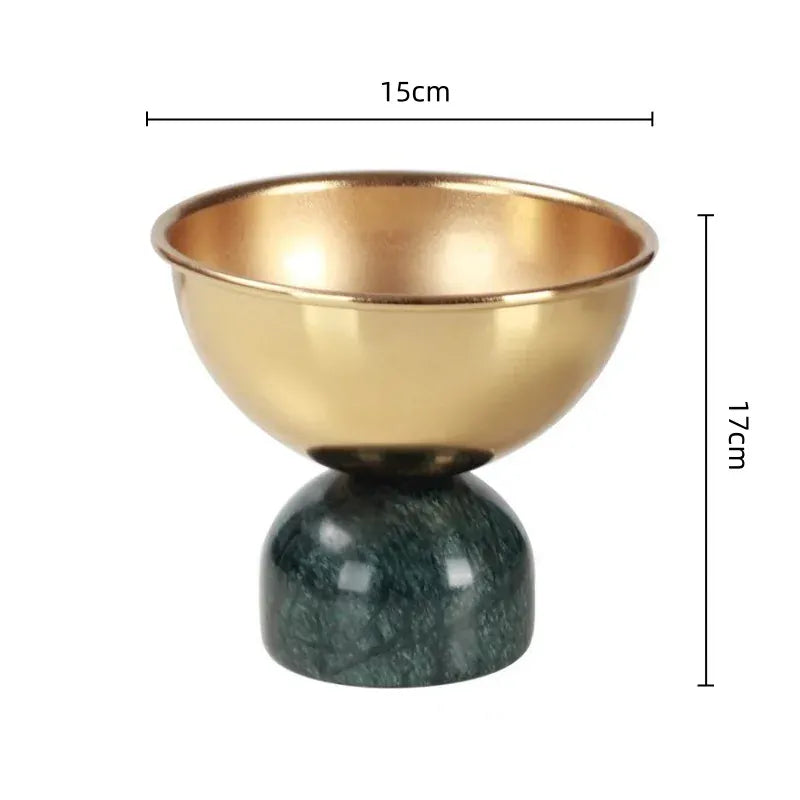 Vase en marbre et métal haut doré