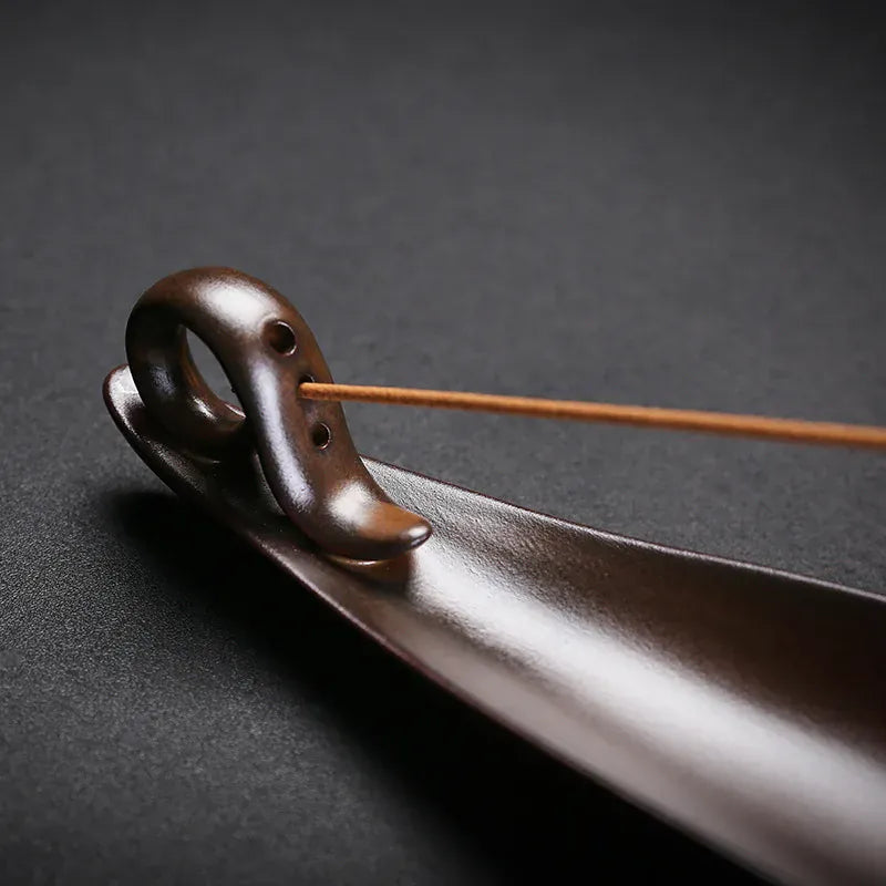 Brûleur d’Encens Zen – Porte-Bâtonnet Minimaliste