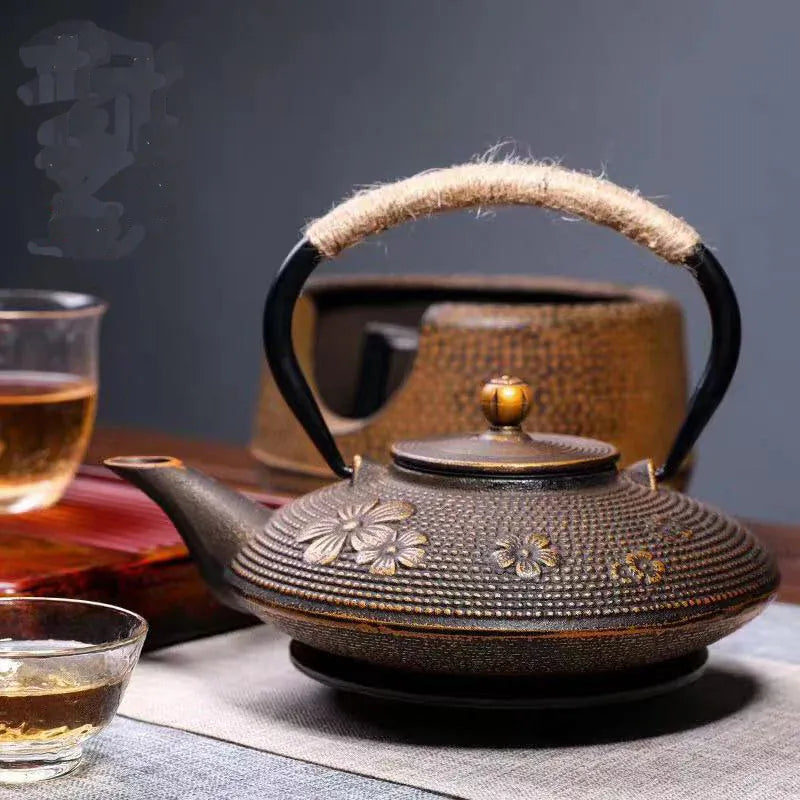 Théière japonaise en fonte 700 ml