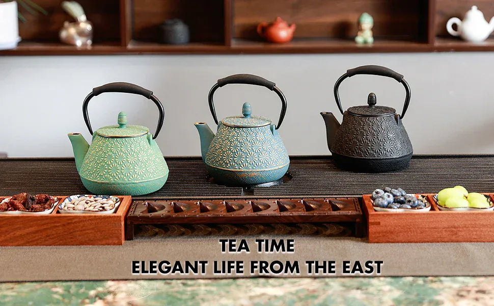 Théière japonaise en fonte – Motif fleurs de cerisier 950 mL